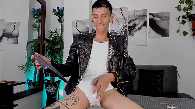 Giotrashy online show from 11-13-25, 07:51