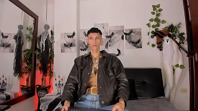 Giotrashy online show from 10-26-25, 07:47