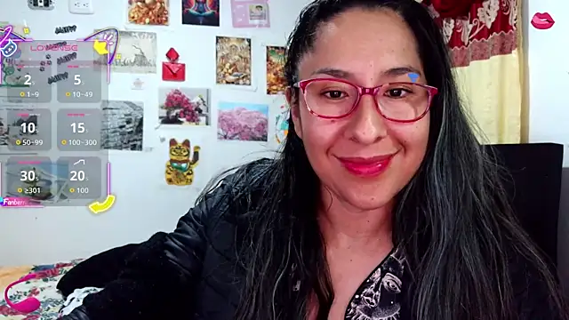 Snapshot of Malishka-fox chatting on 09-18-25, 03:31 Malishka-fox online show from 09-18-25, 03:31