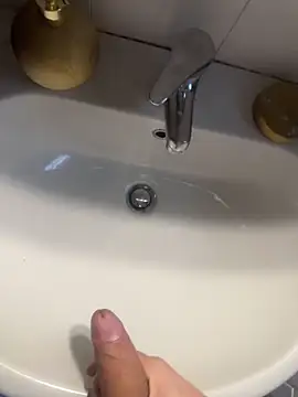 impaolo20 online show from 12-18-25, 03:16