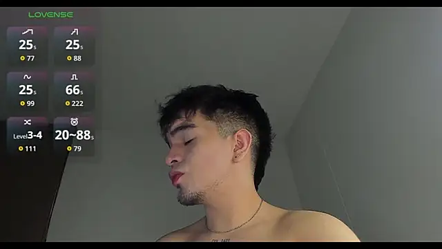 cmzo  online show from 12-16-25, 01:21