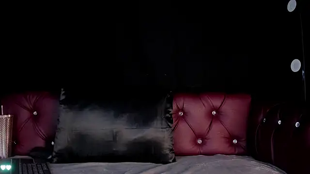 AngelinaBlanc  online show from 05-20-26, 11:40