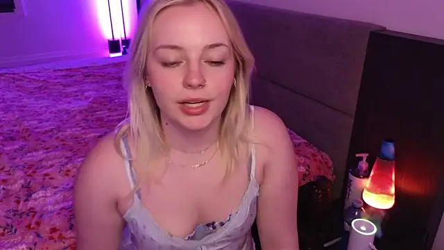 margot robbie7 online show from 06-04-26, 12:48