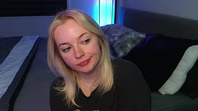 margot robbie7 online show from 04-16-26, 01:06