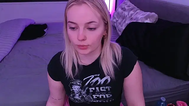 margot robbie7 online show from 05-15-26, 02:20