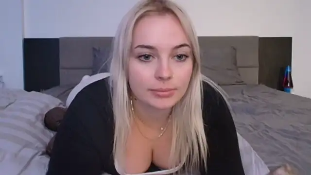 margot robbie7 online show from 09-16-25, 12:44