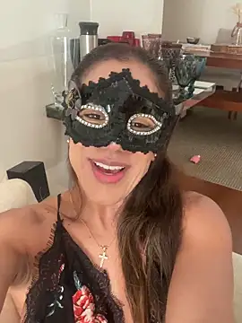 Latina safada online show from 04-15-26, 07:18