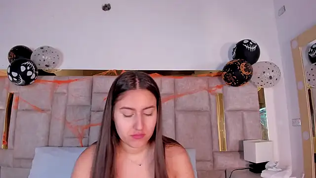 Hanna Evans   online show from 10-27-25, 12:39