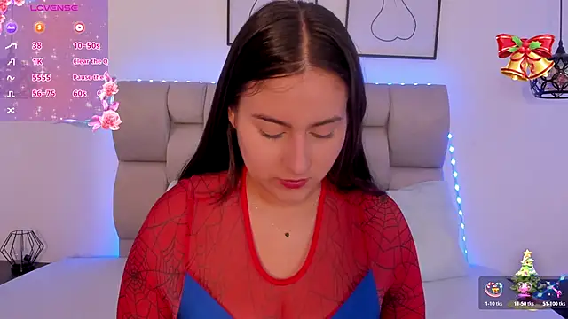 Hanna Evans   online show from 12-18-25, 12:53