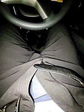 ikeike-kun online show from 03-21-25, 10:17