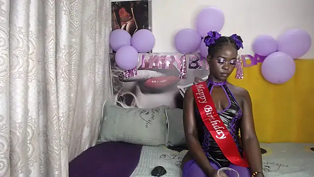 Snapshot of blackrose001 chatting on 02-26-26, 09:26 blackrose001 online show from 02-26-26, 09:26