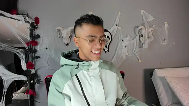 Colstorw  online show from 10-30-25, 10:35