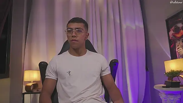 Colstorw  online show from 03-20-26, 10:38