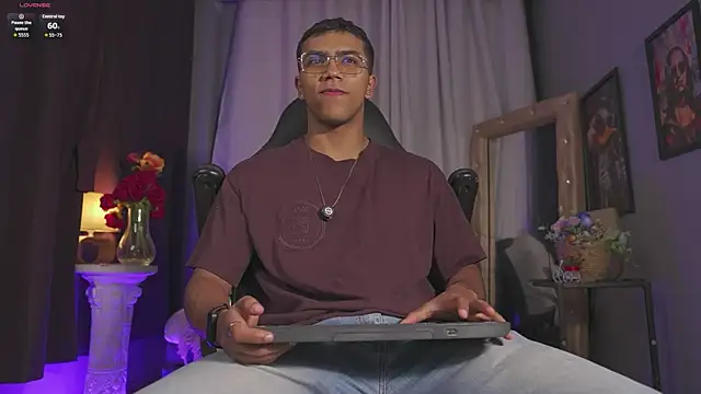 Colstorw  online show from 04-02-26, 10:00