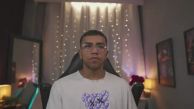 Colstorw  online show from 02-24-26, 10:05