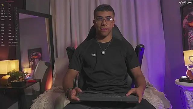 Colstorw  online show from 03-10-26, 10:08