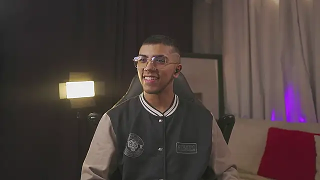 Colstorw  online show from 02-27-26, 10:04