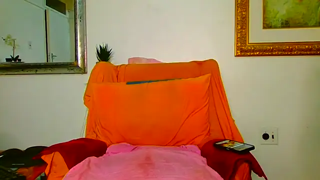ModelZoee online show from 05-30-26, 08:14