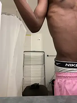 Renoirmonter online show from 02-18-26, 03:08