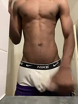 Renoirmonter online show from 02-05-26, 01:40