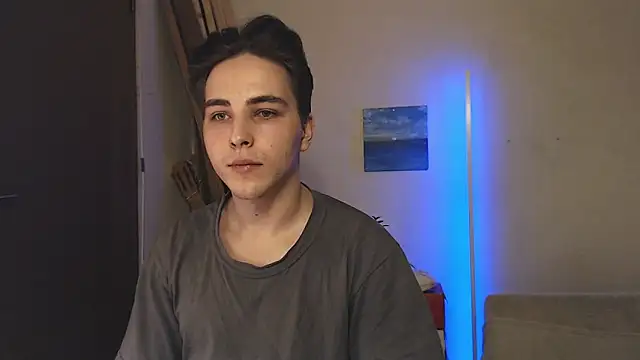 Snapshot of Eric_ether chatting on 03-17-25, 04:22 Eric ether online show from 03-17-25, 04:22