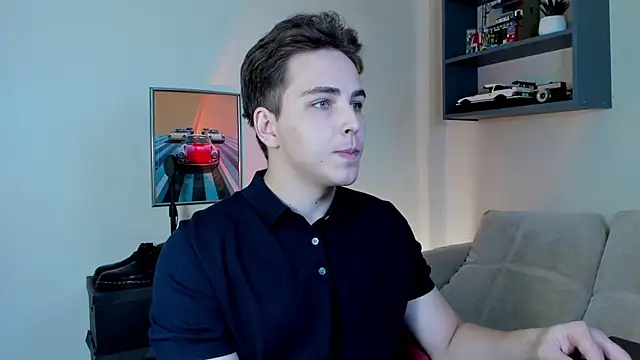 Snapshot of Eric_ether chatting on 10-05-25, 05:36 Eric ether online show from 10-05-25, 05:36