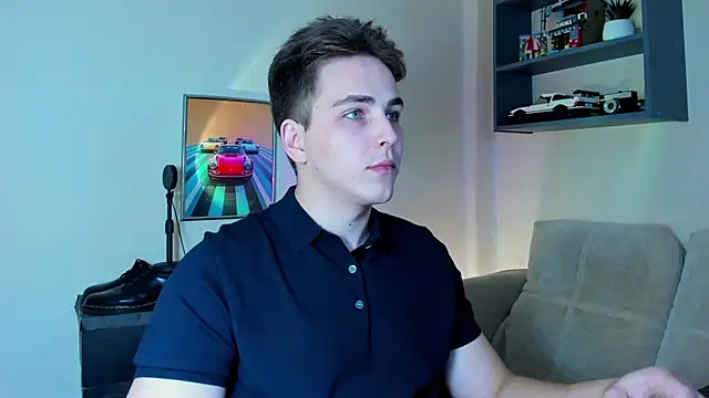 Snapshot of Eric_ether chatting on 09-24-25, 05:30 Eric ether online show from 09-24-25, 05:30