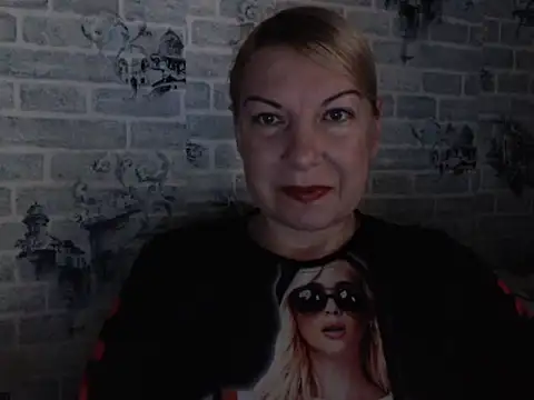 Lillia Ray online show from 10-19-25, 06:16