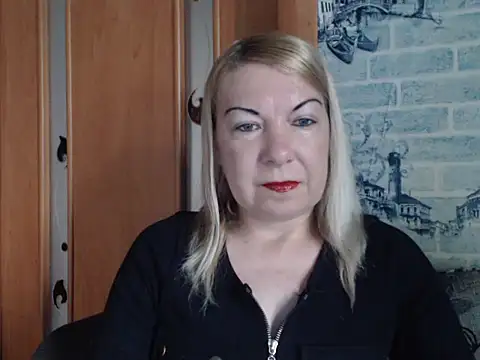 Lillia Ray online show from 05-18-26, 07:46