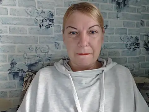 Lillia Ray online show from 10-06-25, 09:54