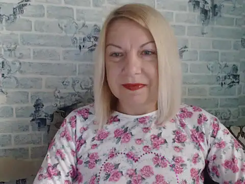 Lillia Ray online show from 10-20-25, 08:26