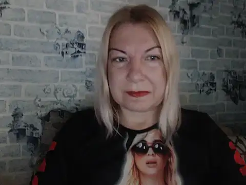 Lillia Ray online show from 11-08-25, 10:30