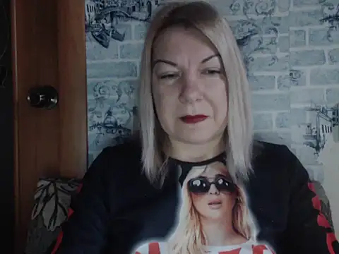 Lillia Ray online show from 01-06-26, 06:17