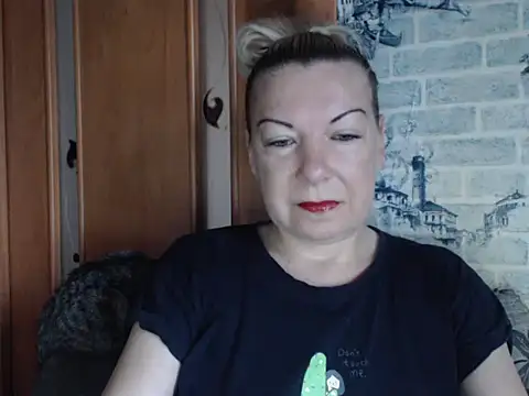 Snapshot of Lillia_Ray chatting on 06-25-26, 06:18 Lillia Ray online show from 06-25-26, 06:18