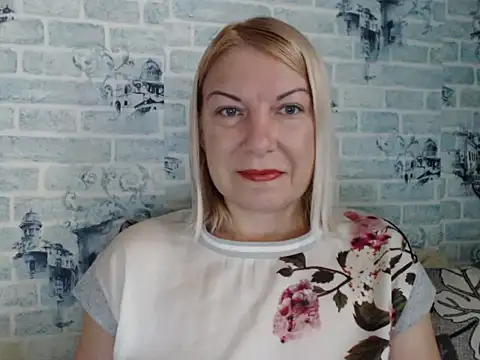 Lillia Ray online show from 09-20-25, 06:40