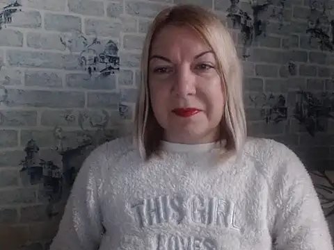 Lillia Ray online show from 12-20-25, 11:02