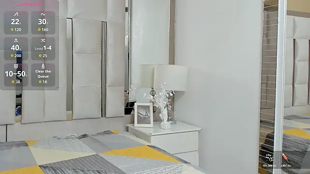 TattiBelll online show from 11-29-25, 12:05