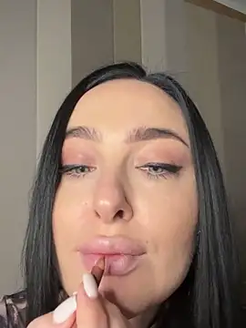 Black swan7777 online show from 03-05-26, 09:17