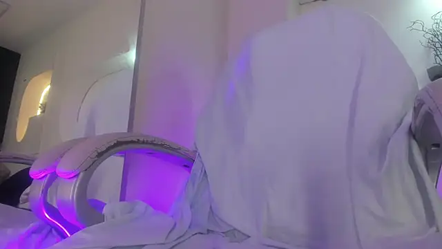 Hot valerygh online show from 11-19-25, 08:20