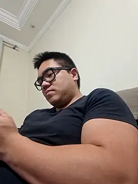 awesometeacher33 online show from 06-12-26, 03:59