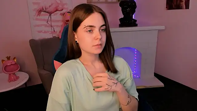 Snapshot of Velvetmimic_ chatting on 03-20-25, 03:14 Velvetmimic online show from 03-20-25, 03:14