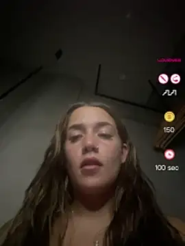 DarkVelvet online show from 05-04-26, 04:21