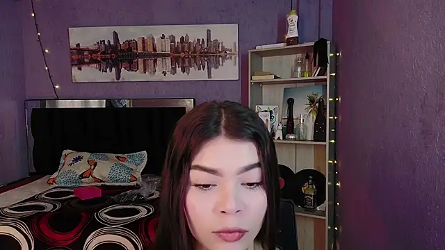 Snapshot of sweet_c4ndy chatting on 11-19-25, 03:01 sweet c4ndy online show from 11-19-25, 03:01