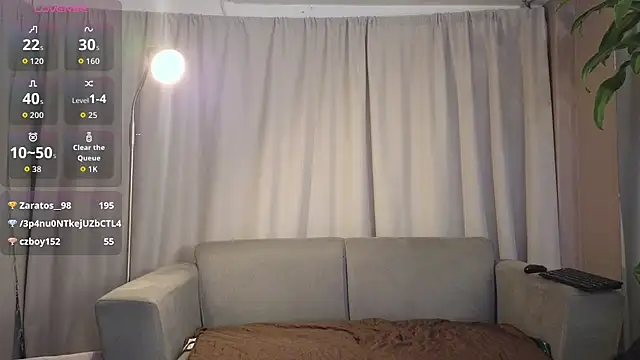 YuliethPetite online show from 12-21-25, 11:34