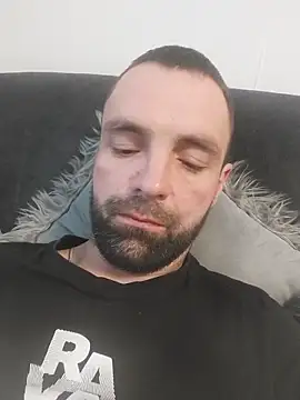 Snapshot of MaksDzubaV chatting on 09-23-25, 11:50 MaksDzubaV online show from 09-23-25, 11:50