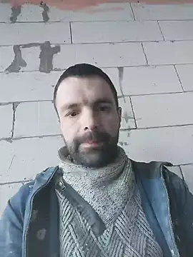 Snapshot of MaksDzubaV chatting on 03-20-25, 11:16 MaksDzubaV online show from 03-20-25, 11:16