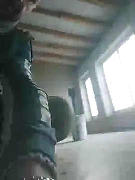 Snapshot of MaksDzubaV chatting on 03-17-25, 11:10 MaksDzubaV online show from 03-17-25, 11:10