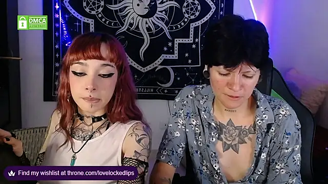 Snapshot of lovelockedlips chatting on 10-03-25, 04:03 lovelockedlips online show from 10-03-25, 04:03