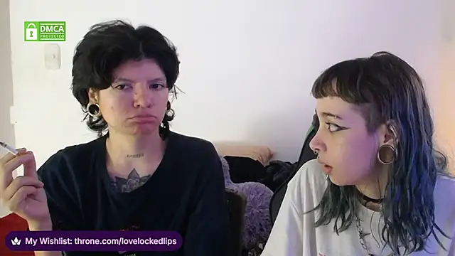 lovelockedlips online show from 03-25-26, 03:33