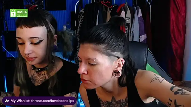 lovelockedlips online show from 06-04-26, 03:55